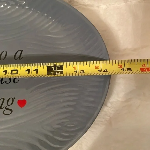 Temptations The Road to a Friends House is Never Long Platter.
Gift box New - Picture 6 of 9